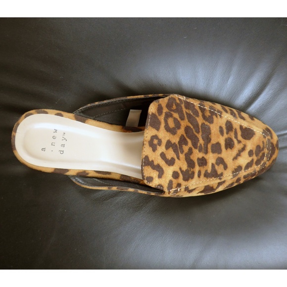 A New Day Women 6 Mabel Microsuede Square Toe Leopard Print Mules - Picture 8 of 13